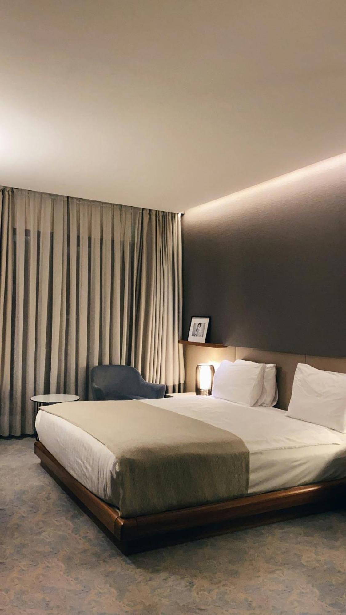 The Tomar Hospitality Hotel New Delhi Buitenkant foto